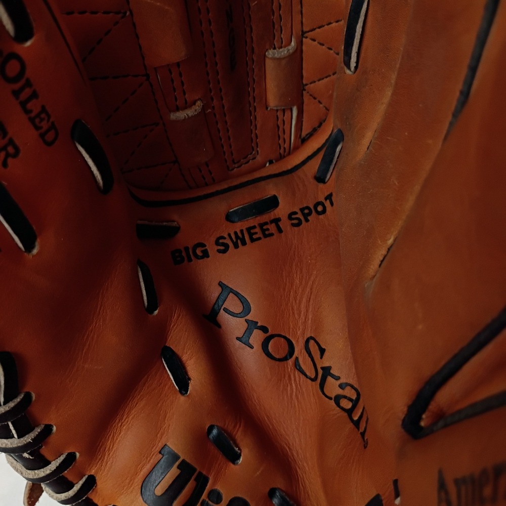 Wilson Pro Staff Series A1870 PS7 Baseball Glove, 13.5 Inch, Dual Hinge Web RHT - Picture 7 of 9